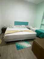 4cr-1m 4 Bedroom House In Getsemani With Air Conditioning And Wifi