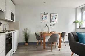 Wembley Stadium by Viridian Apartments