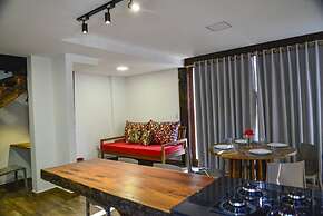 Cond Fechado na Ponta do Muta