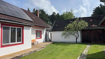 Cosy Country House U Faflika With Sauna and 2 Bathrooms