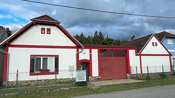 Cosy Country House U Faflika With Sauna and 2 Bathrooms