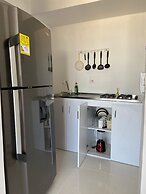 Apartment With 3 Bedrooms Near Castillo San Felipe With Wifi and Pool