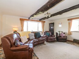 Hawksbridge Bungalow