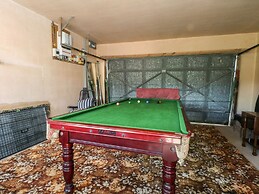 Hawksbridge Bungalow