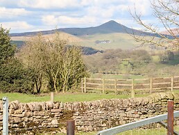 Hawksbridge Bungalow