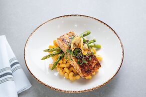 Delta Hotels by Marriott Wichita Falls Convention Center