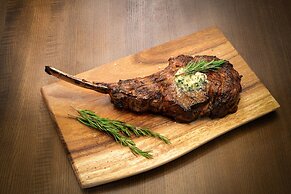 Delta Hotels by Marriott Wichita Falls Convention Center