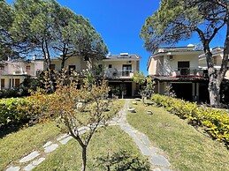 Stylish Maisonette With 3 Bedrooms in Vourvourou, Greece