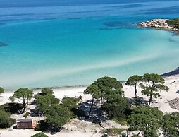 Stylish Maisonette With 3 Bedrooms in Vourvourou, Greece