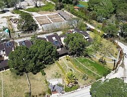 Stylish Maisonette With 3 Bedrooms in Vourvourou, Greece