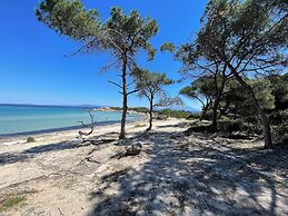 Stylish Maisonette With 3 Bedrooms in Vourvourou, Greece