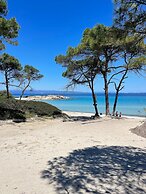 Stylish Maisonette With 3 Bedrooms in Vourvourou, Greece