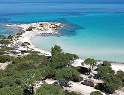 Stylish Maisonette With 3 Bedrooms in Vourvourou, Greece