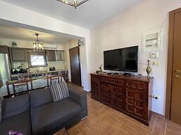 Stylish Maisonette With 3 Bedrooms in Vourvourou, Greece