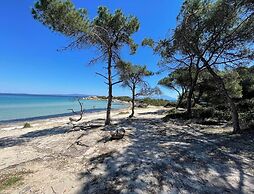 Stylish Maisonette With 3 Bedrooms in Vourvourou, Greece