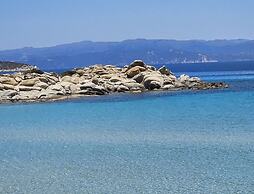 Stylish Maisonette With 3 Bedrooms in Vourvourou, Greece