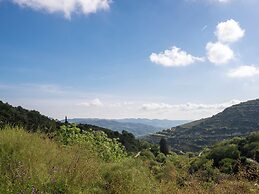 Sanders Arsorama Comfy 1 Bdr Apt w Shared Patio