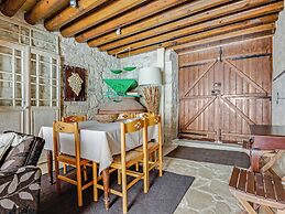 Sanders Arsorama - Sweet 1-bdr Apt w/ Shared Patio