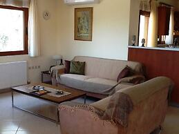 Villa Stefanos, Sea View, Private Pool, Near Sea