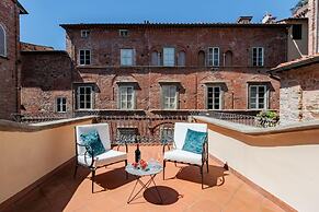 The Healing Garden in Lucca