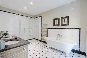 The Healing Garden in Lucca