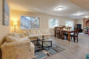 Oregon Jade Lodging- Spacious 2 Bedrooms, Ev Charger, Quite By Stream