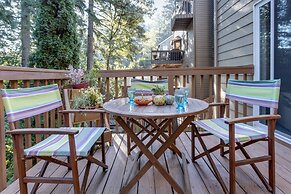 Oregon Jade Lodging- Spacious 2 Bedrooms, Ev Charger, Quite By Stream