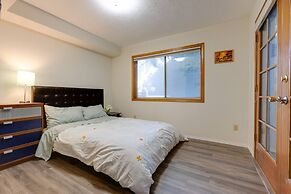 Oregon Jade Lodging- Spacious 2 Bedrooms, Ev Charger, Quite By Stream