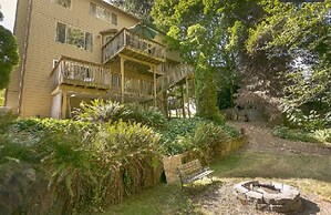 Oregon Jade Lodging- Spacious 2 Bedrooms, Ev Charger, Quite By Stream