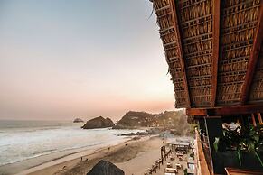 Naked Hotel Zipolite