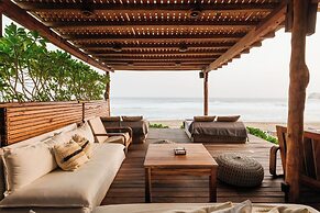 Naked Hotel Zipolite