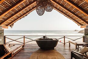 Naked Hotel Zipolite