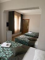 Hotel Gold Stone