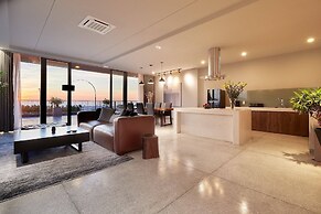 Spacious 1bdr Perfect For Romantic Weekend Seaview