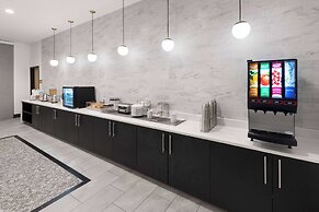 La Quinta Inn & Suites by Wyndham Austin Parmer/Tech Ridge