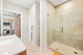 Luxury Condo with Den at Design District