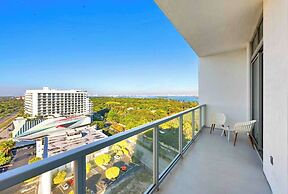 Luxury Condo with Den at Design District