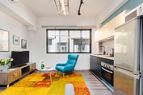 Sanders Home Suites - Pleasant Downtown Studio