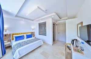 Villa Kas Bohem - Sleeps 12 - Close to Town and Beach