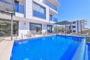 Villa Kas Bohem - Sleeps 12 - Close to Town and Beach