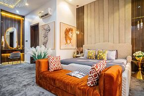 JAYJAY HOMES AND APARTMENT