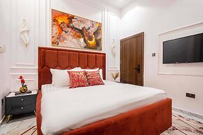 JAYJAY HOMES AND APARTMENT