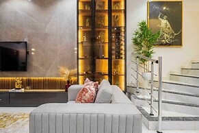 JAYJAY HOMES AND APARTMENT