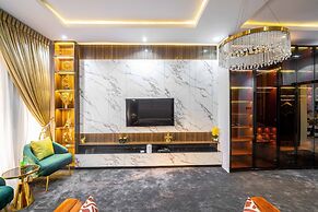 JAYJAY HOMES AND APARTMENT