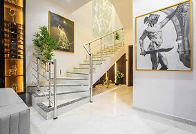 JAYJAY HOMES AND APARTMENT