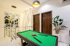 JAYJAY HOMES AND APARTMENT