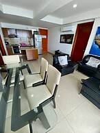 2 Bedroom Beachfront Apartment 2p1-al4 With Pool And Wifi