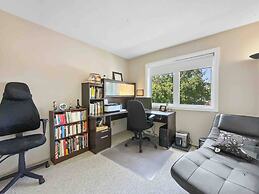 Spacious Family Home Close To Downtown With King Bed Num1