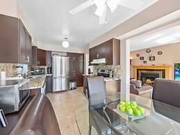 Spacious Family Home Close To Downtown With King Bed Num1