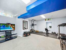 Spacious Family Home Close To Downtown With King Bed Num1